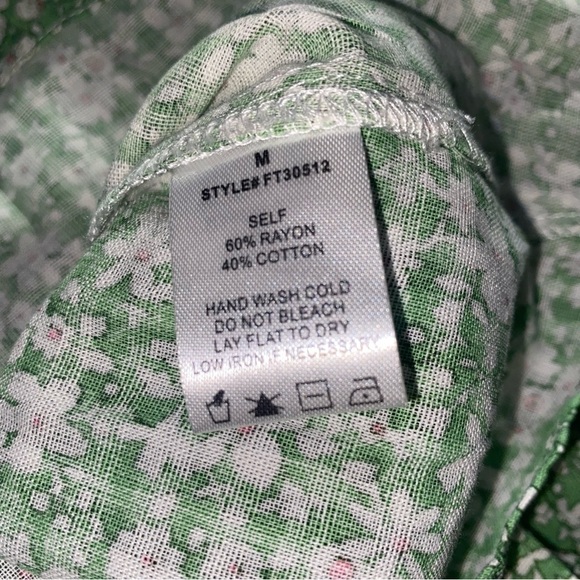 Calivta Floral Top Medium - Picture 7 of 7